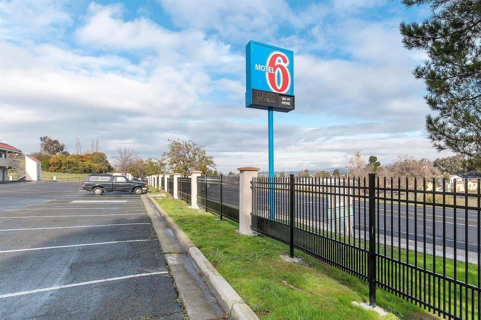 Motel 6 Vallejo - Maritime North 外观 照片
