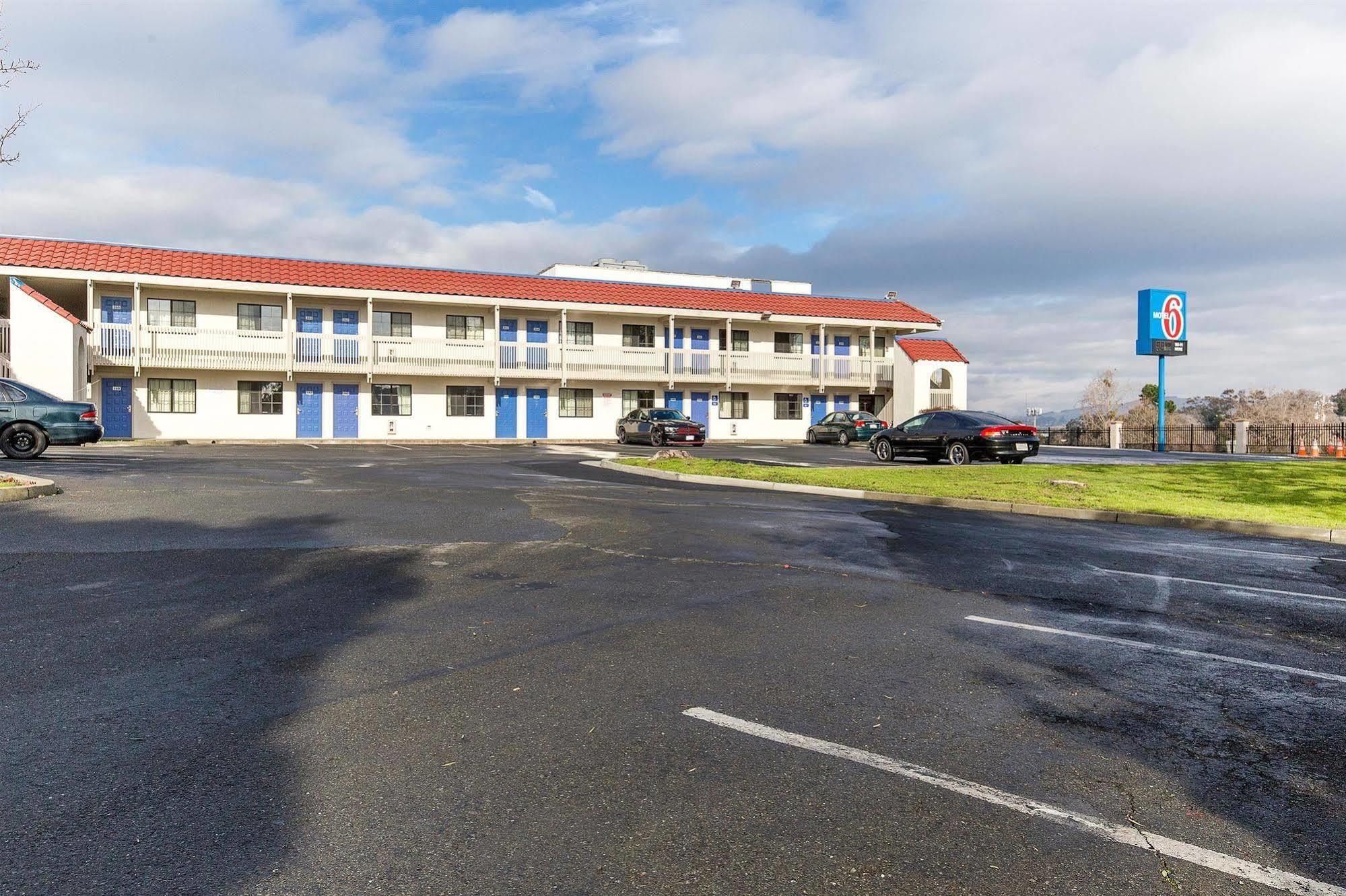 Motel 6 Vallejo - Maritime North 外观 照片