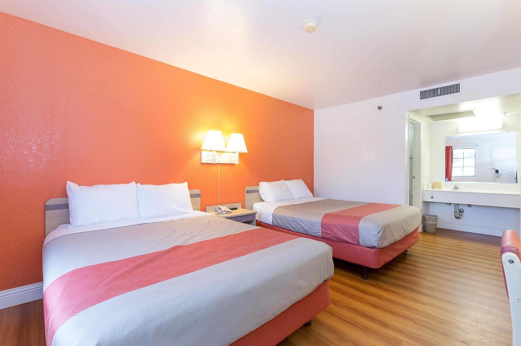 Motel 6 Vallejo - Maritime North 外观 照片